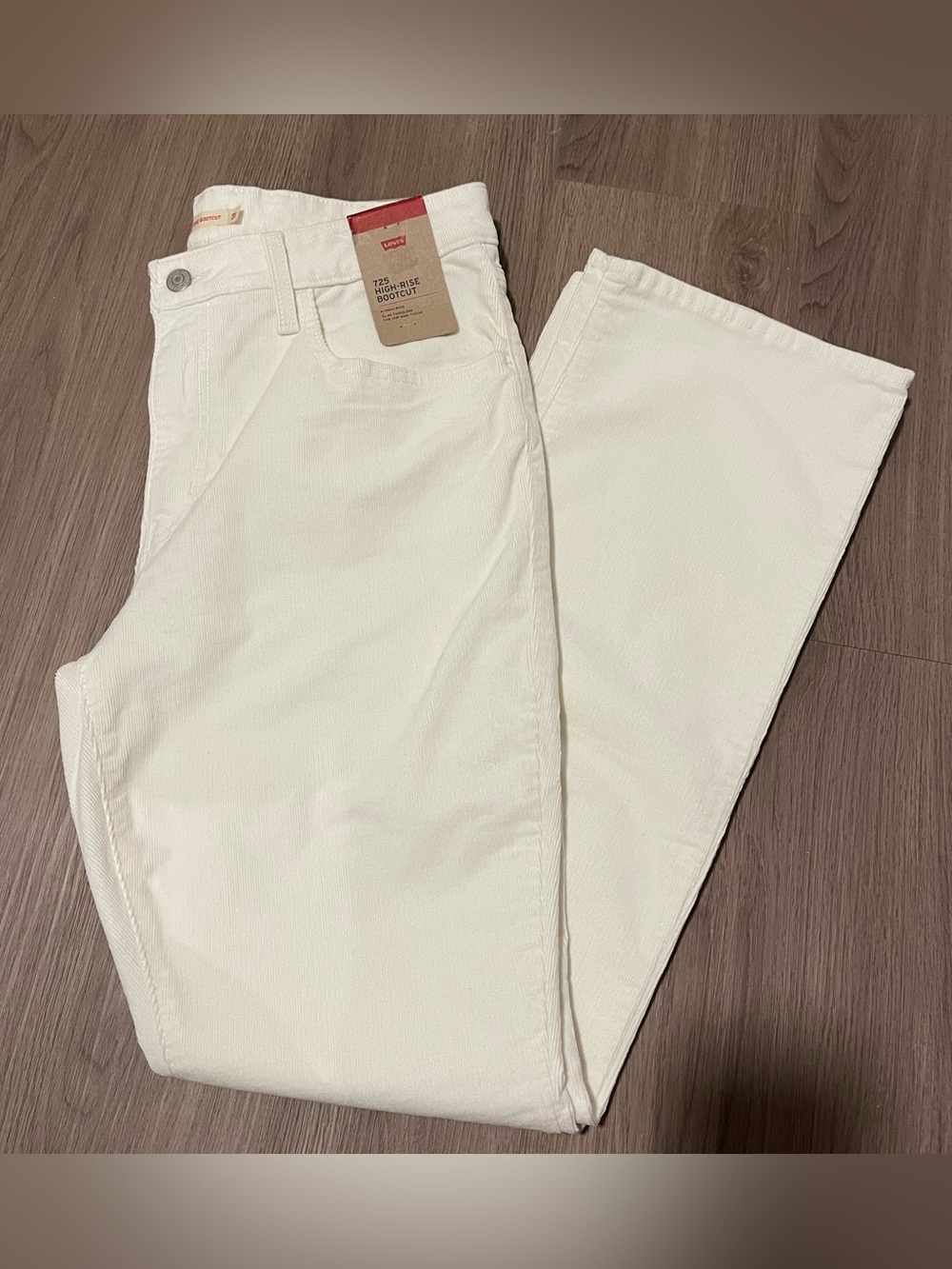 NWT Women’s Levi’s 725 High-Rise Bootcut Pants Size 31x32